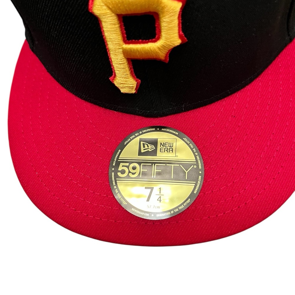 New Era Black and Red Cap with Gold Emblem - Picture 3 of 6